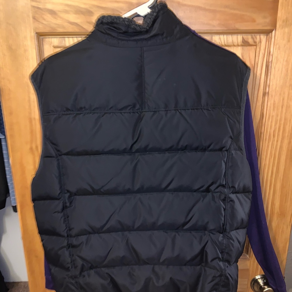 Medium Puffer Vest - image 2